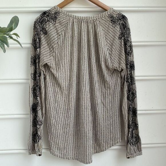 Lucky Brand Split Neck Long Sleeve Embroidered Boho Tassel Top Black / Cream S - Picture 2 of 9
